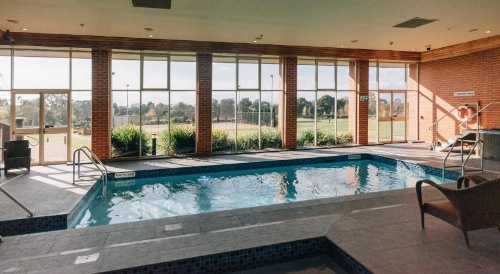 Country Club Tasmania Launceston image 20