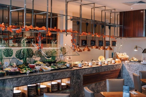 Country Club Tasmania Launceston image 22